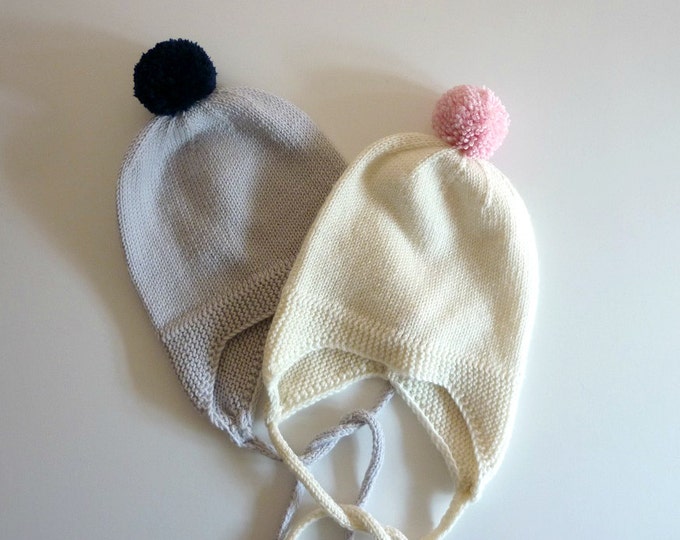 Accessoires Chapeaux et casquettes Chapeaux et bonnets dhiver Bonnets Béguin bébé tricoté en laine mérinos gris clair et tissu liberty éloise rose 