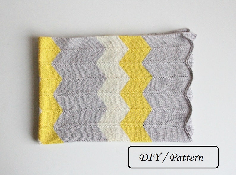 Knit baby blanket PATTERN / baby blanket pattern / baby blanket knitting pattern / chervron baby blanket image 3