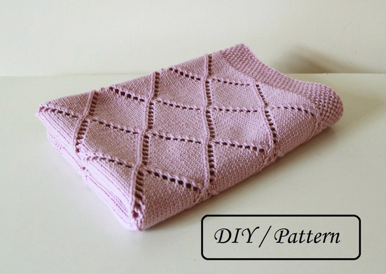 Baby blanket knitting pattern / Knit baby blanket PATTERN / Lace diamond blanket pattern image 2