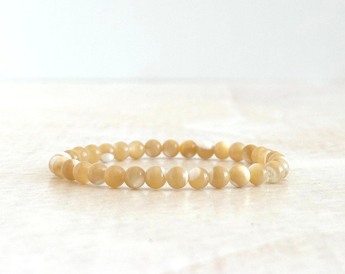 Mother Of Pearl  -  Stretch Bracelet - Stacking Bracelet - Casual Festival Jewelry - Mala Bead Bracelet