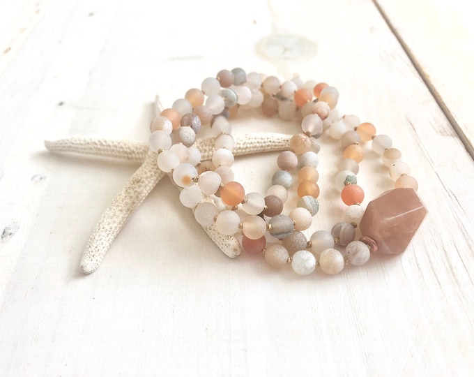 Enjoyment of Life - Mala Beads - Druzy Agate Mala Necklace  - Sunstone Guru Bead - 108 Beads Mala - Cleanse The Chakras - Hand Knotted