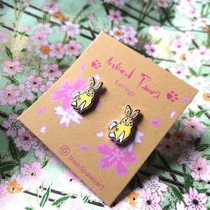 Yuegui&#39;s Moonjade Decent Earrings