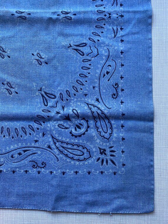 Vintage Bandana circa the 70's Gem