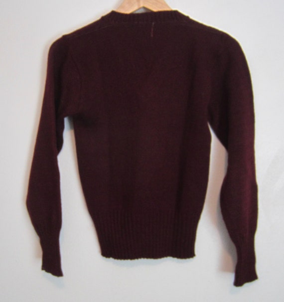 Vintage V Neck Sweater circa the 40's - image 7