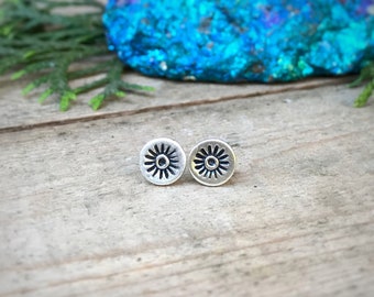 Abstract Eye Studs / Sterling Silver Circle Stud Earrings / Simple Round Earring / Unisex Studs / Stamped Jewelry