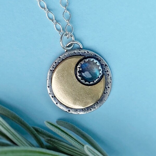•NYX• labradorite + mixed metal necklace (16
