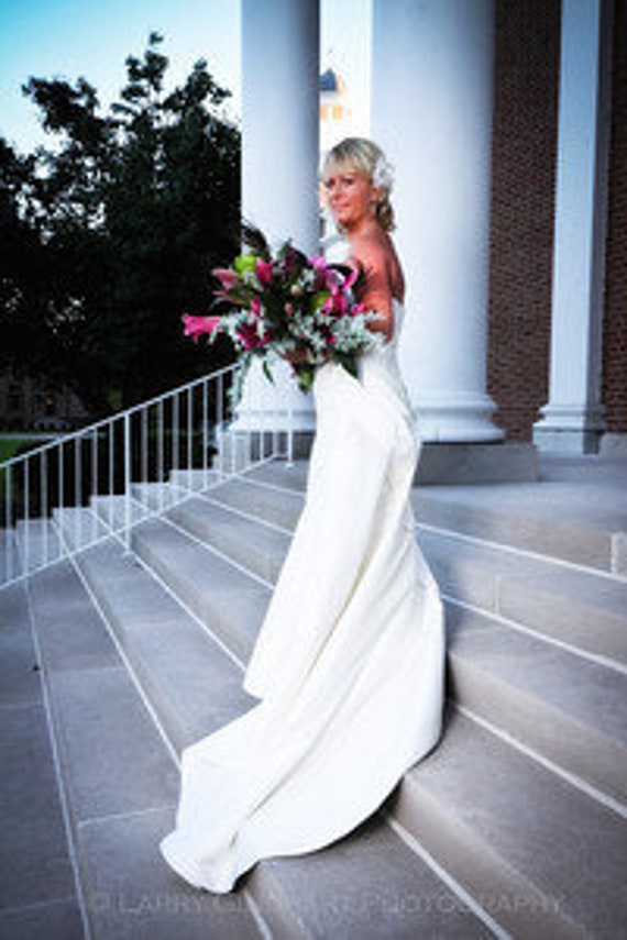 Vintage Agelina Faccenda Ivory Wedding Gown - image 1