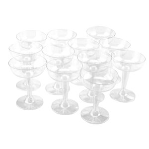 30 PACK) EcoQuality Translucent Plastic Green Wine Glasses with Gold Rim -  12 oz Wine Glass with Stem, Disposable Shatterproof Wine Goblets, Reusable,  Elegant Drink Cup Tumblers Weddings, Party 