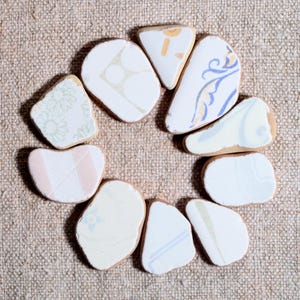 Genuine Italian Patterned Sea Pottery / 10 pieces (sp-0010-28)