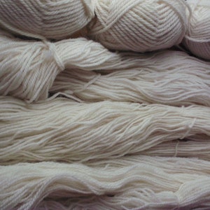 Natural undyed organic wool from our flock of Lleyn sheep to use for knitting, crochet or for home-dyeing.