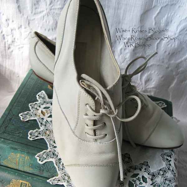 Vintage Beige Oxford Tie Up Pumps Sz 6 1920s-1950s style Miss Fisher Gatsby Mid Century Cosplay Retro Women's Shoes WhenRosesBloom