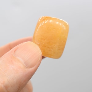 Yellow Aventurine - Large Tumble Stone
