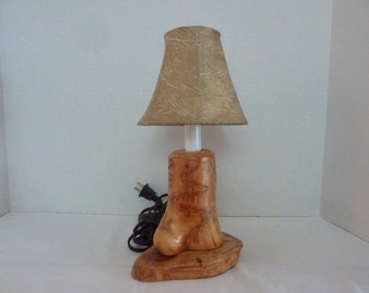 Lampe de table rustique en tremble du Colorado de 6 po. avec 3 abat-jour au choix