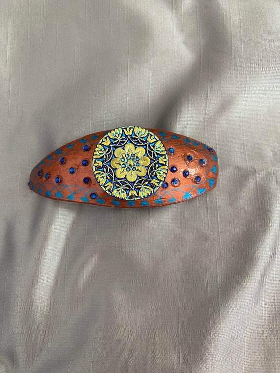 Flower Gourd Barrette:  Czech Glass Blue Lace