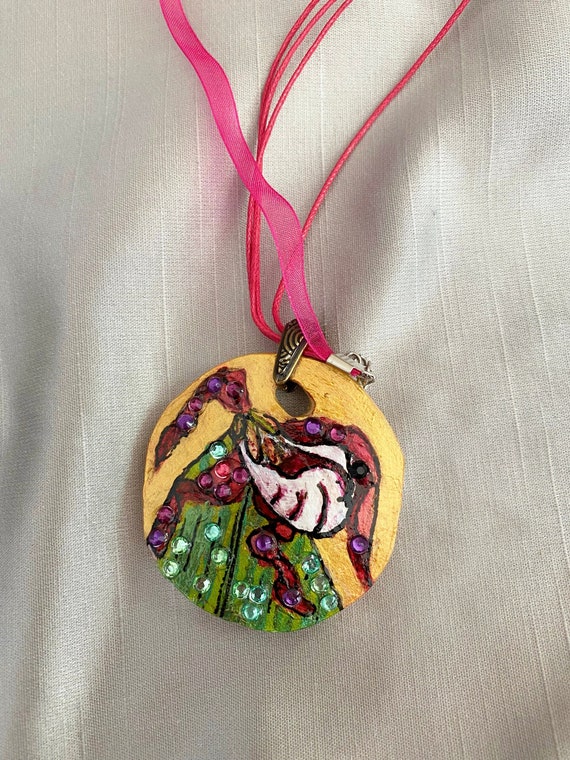 Flower Gourd Necklace:  Lady's Slipper