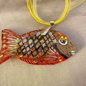 Fish Gourd Necklace:  Stoplight Fish