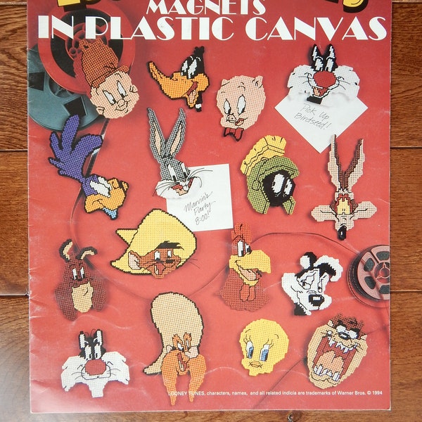 Vintage Looney Tunes Magnets Plastic Canvas Pattern Book 17 Designs Bugs Bunny Daffy Duck Tasmanian Foghorn & More Leisure Arts 1539