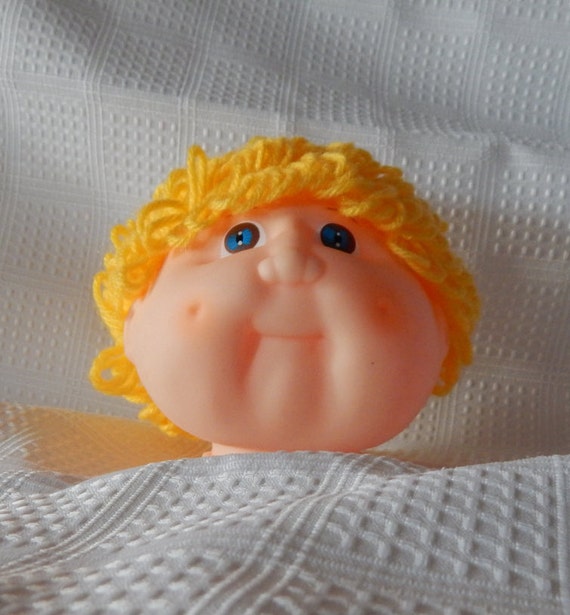 plastic cabbage patch dolls
