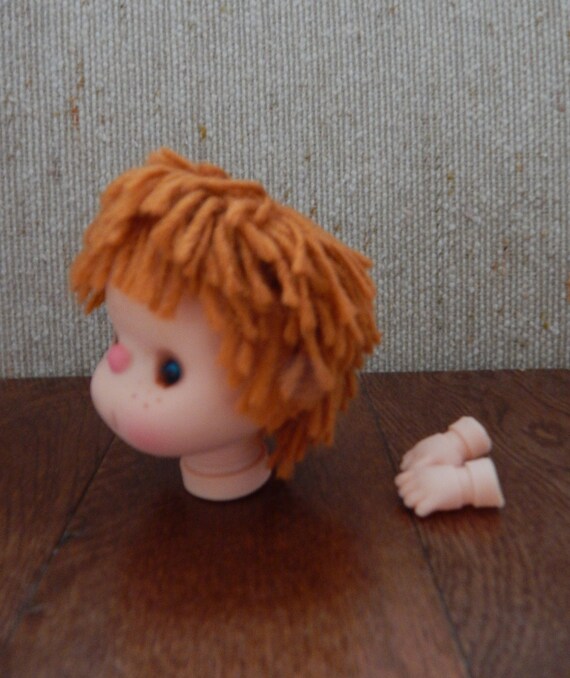 Darice 4/" Craft Doll Head Hands Rust Yarn Hair Freckles Loopy Curly