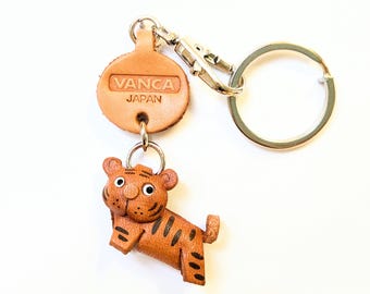 虎 動物 野良猫 レザー キーホルダー ファスナー チャーム