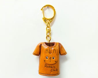 Handcrafted Leather Rabbit T-shirt Keychain: 3D Figurine Bag Tag, Made in Japan