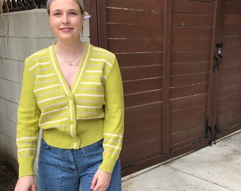 Slouchy 70s/80s Vintage Green Cardigan Sweater
