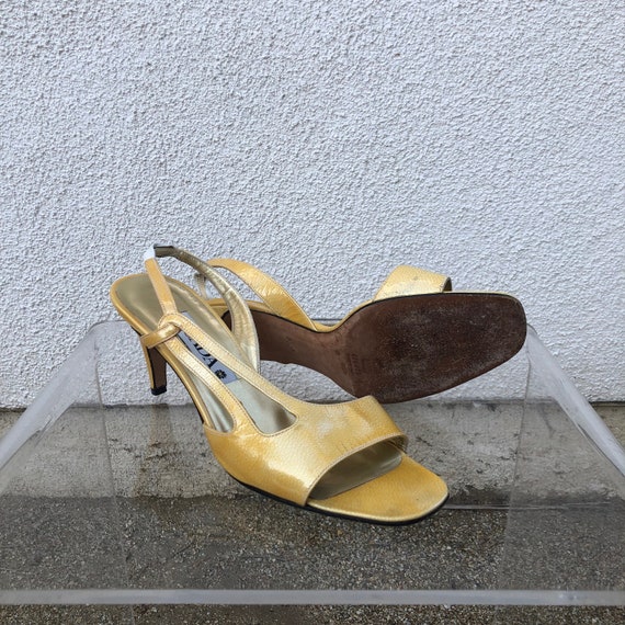 yellow slingback heels