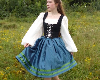 Knee Length Satin Medieval / Renaissance Peasant Bodice and Skirt Costume Dress Up and Reenactment