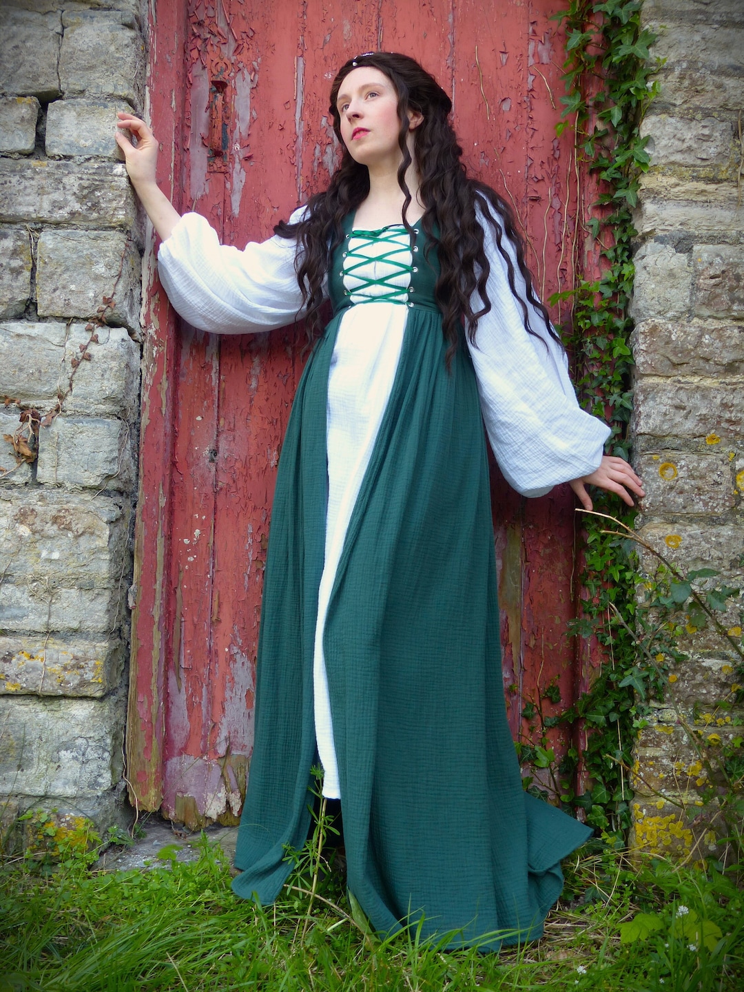Ren Faire Villager Peasant's Over Dress Lace Front With Out Sleeve  Historical Fantasy Costume. - Etsy