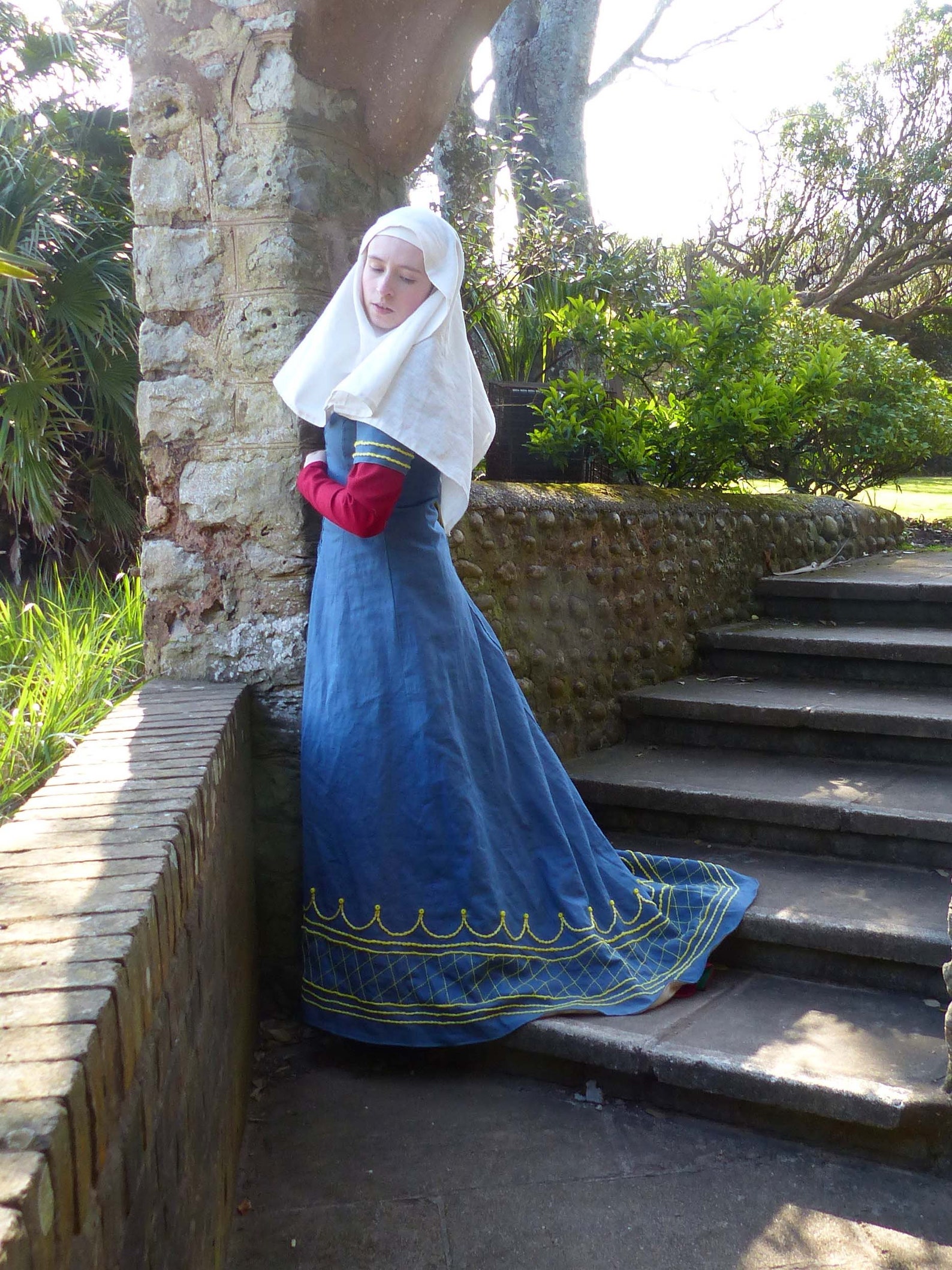 Medieval dress
