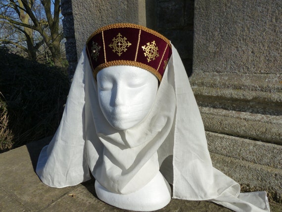 Medieval headdress hotsell fancy dress