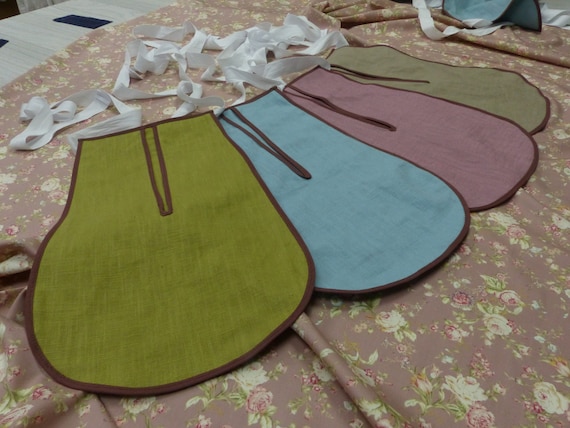 18th Century Coloured Basic Pockets Tied at Waist Lady's Historical  Undergarments and Accessories -  Canada