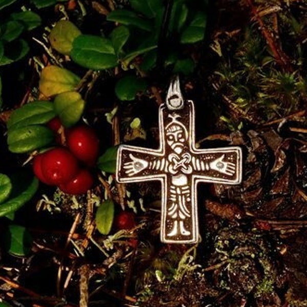 Viking crucifix pendant from Sanda - [00 Christus 3/ G3 H-5,8]