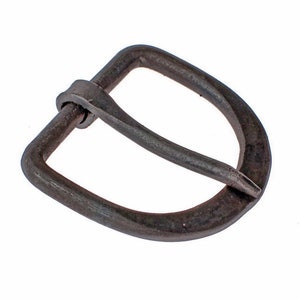 Hand forged Iron Belt Buckle - 3 cm - [16 Ei-S 3 / M4 A-3] (Medieval, Viking)