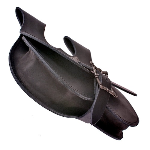 Spacious medieval Kidney bag- [01 T-NIGR Simp] retailer