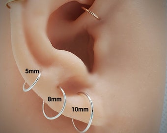 Cartilage Hoop Earrings 20 gauge in STERLING SILVER, Minimalist Mini Cartilage/endless/catchless/tragus/helix/hex, Helix Hoops, Ear Hugging