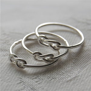 Infinity knot ring - infinity ring - bridesmaid jewelry -Bestfriend - Silver - Love Knot ring - Infinity Handwoven symbol