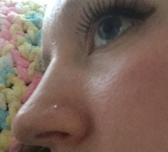 1.5 mm nose piercing
