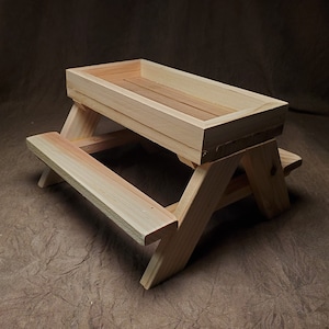 Squirrel table - Chicken Table - Feeder - Yard decoration - Perfect gift