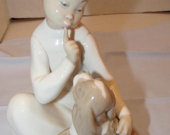 LLADRO BOY & DOG Shhh Retired Gloss Finish Beagle Dog Made in Spain Figurine