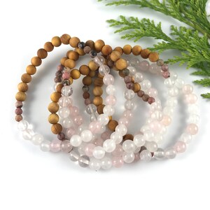 Rose Quartz Oil Diffuser Bracelet: Sandalwood & Rhodonite Beaded Jewelry