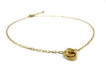 Borromean Ring Necklace: Gold Trinity Knot Pendant,  Anti Tarnish and Waterproof Chain