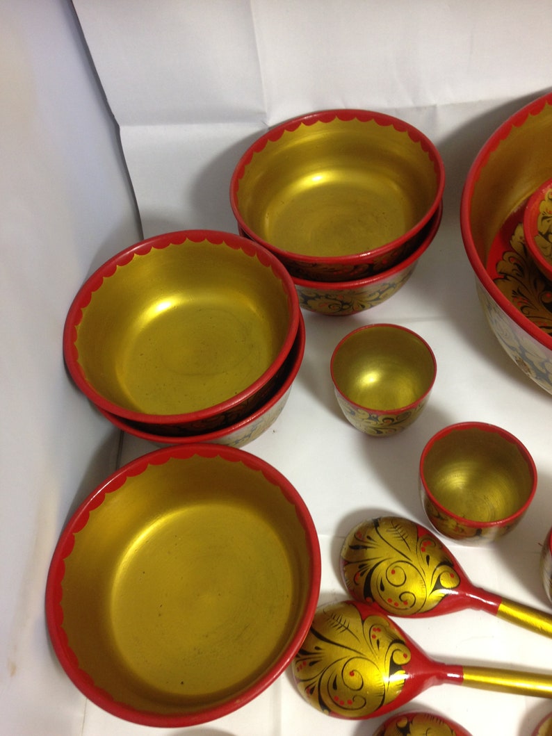 6 bowls,6spoons,6 cups,ladle,19pss yellow gold Vintage 1990s Russian black red  hand painted  lacquered nearly full set