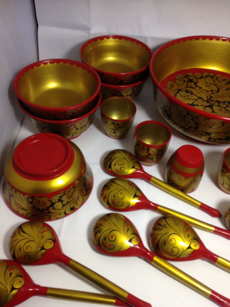 6 bowls,6spoons,6 cups,ladle,19pss yellow gold Vintage 1990s Russian black red hand painted lacquered nearly full set
