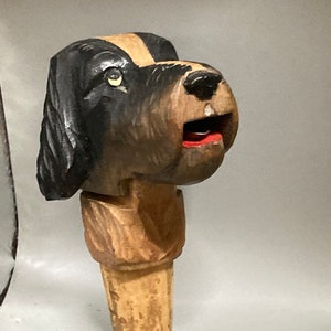 ヴィンテージドイツ製手彫り木製犬の頭、コルク栓付きつるボトル注ぎ口、ストッパー