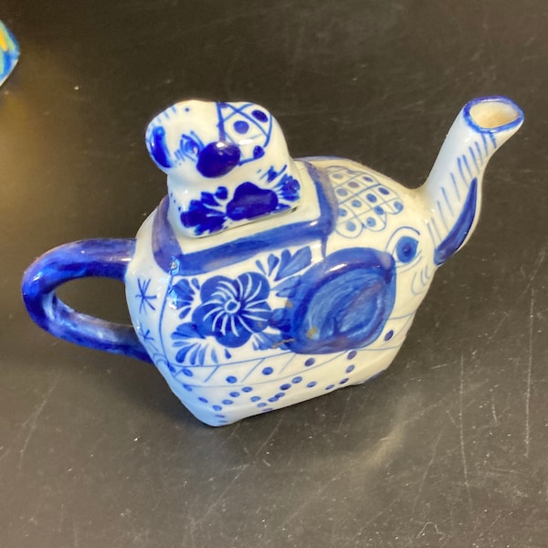 Vintage blue and white hand painted elephant shaped small/ miniature tea pot , with elephant baby lid , unmarked