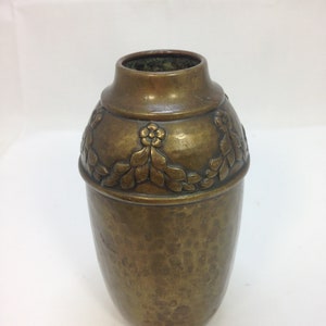 Victorian 1911th, small KMF bronze vase,engraved , marked on bottom 104 and logo, 95.3g