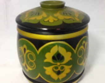 Vintage  black, green, yellow hand painted , marked &#39;made in USSR&#39; vintage hand painted,  lacquered lidded jar,box/tobacco jar/pot