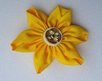 Handgemachte Satin Gelbe Stoff Blume