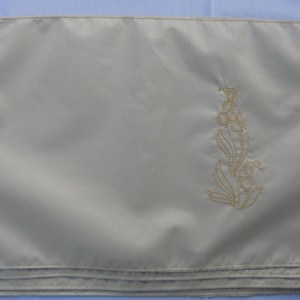 Handmade, Machine Embroidered, Beige 4 Pack Placemats